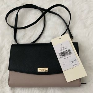 Kate Spade Crossbody Wallet,Almndne/black,Like new, Gold hardwood